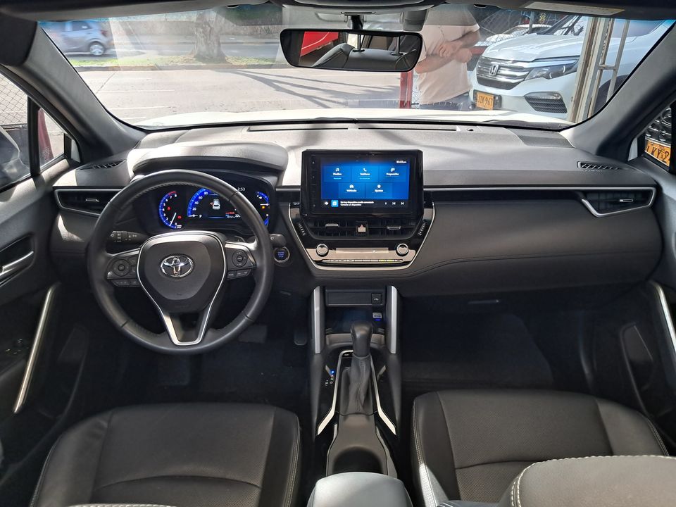 TOYOTA COROLLA CROSS XE-I TP 2000CC 7AB 4X2 CT R18 2023