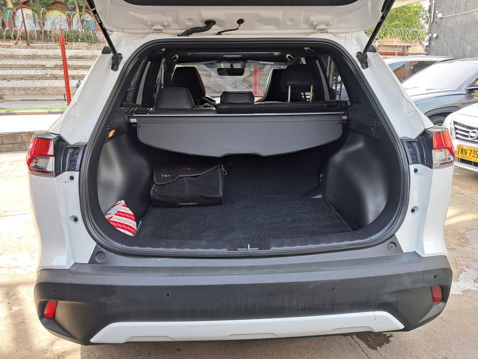 TOYOTA COROLLA CROSS XE-I TP 2000CC 7AB 4X2 CT R18 2023