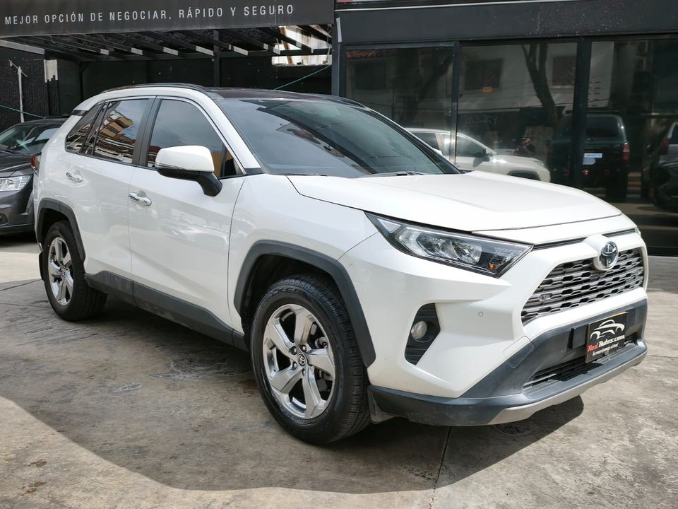 TOYOTA RAV4 XROAD TP 2500CC 4X4 7AB CT TC 2020