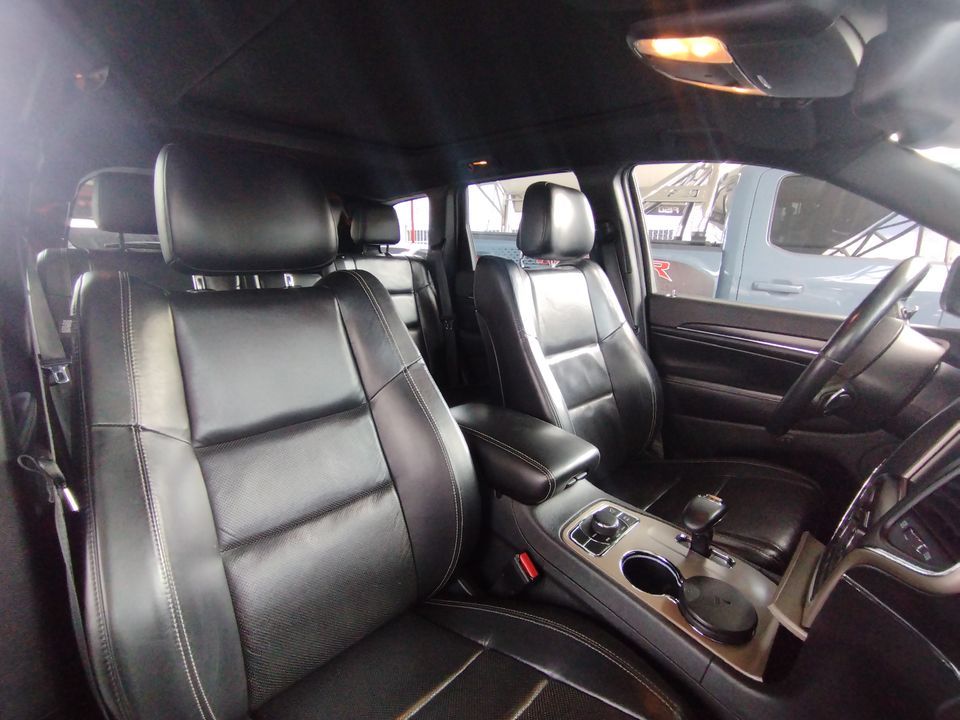 JEEP GRAND CHEROKEE LIMITED TP 5700CC CT 4X4 2015