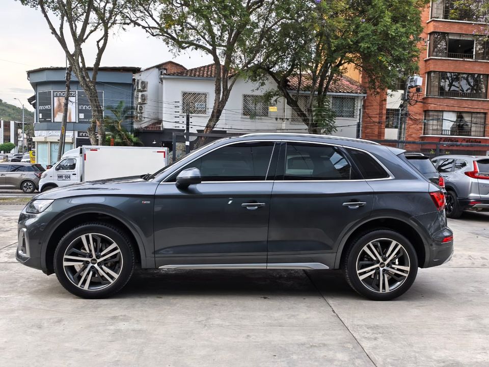 AUDI Q5 45 TFSI MHEV QUATTRO S-LINE TP 2000CC T CT 2024