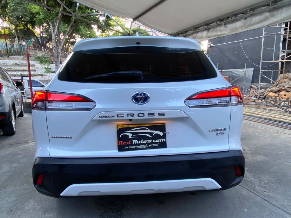 TOYOTA COROLLA CROSS SE-G HYBRID TP 1800CC 7AB 4X2 CT R18 2023