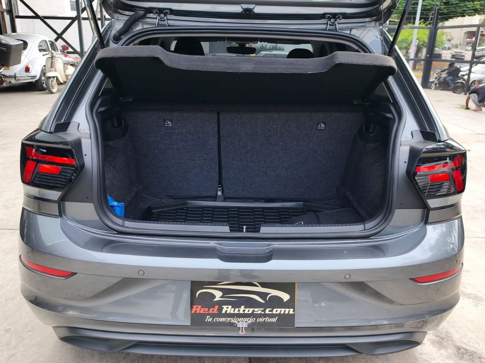 VOLKSWAGEN POLO HIGHLINE AT 1000CC 4AB ABS 2025