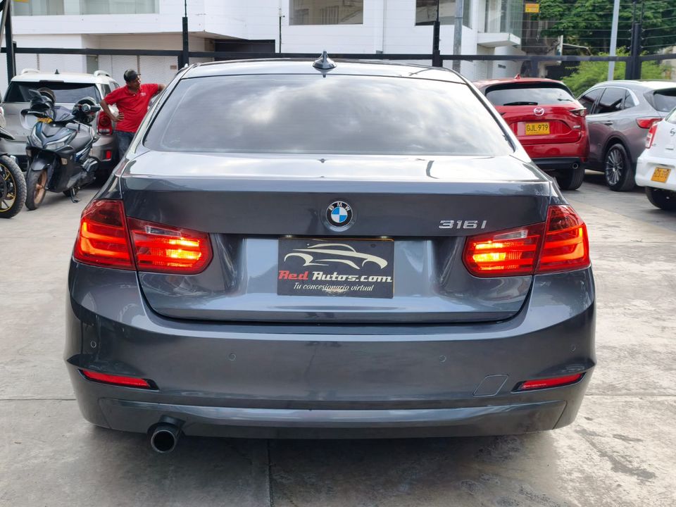 BMW 316I F30 EJECUTIVO TP 1600CC T CT 2014