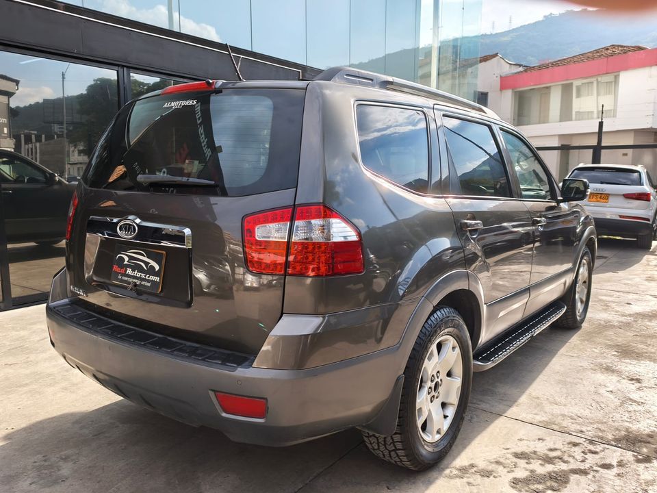 KIA MOHAVE 3.0 AT 3000CC TD VGT R18 2011