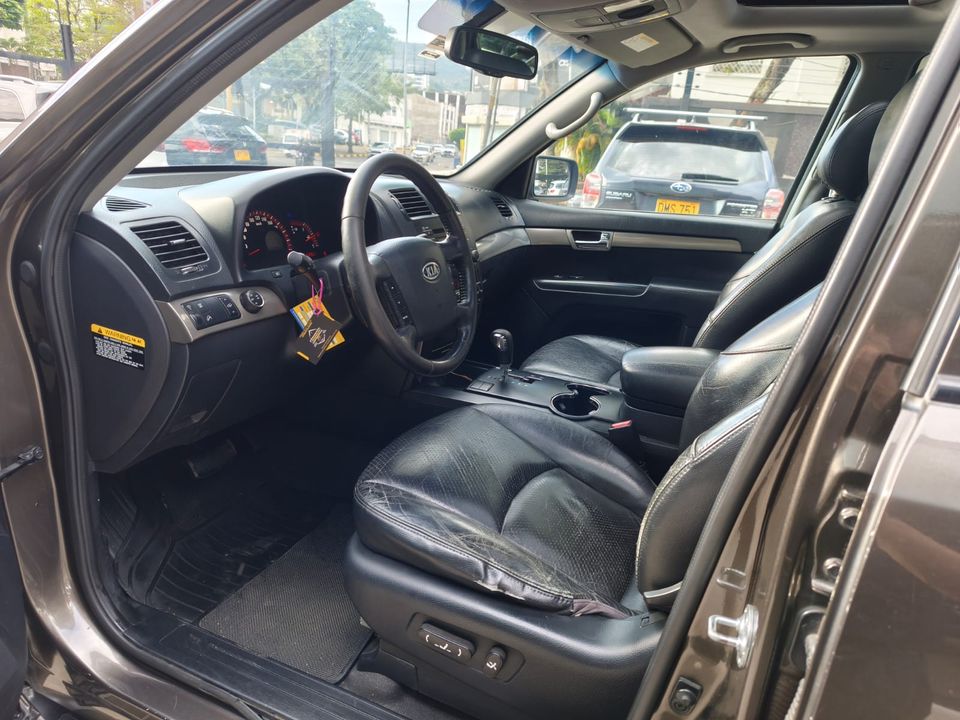 KIA MOHAVE 3.0 AT 3000CC TD VGT R18 2011