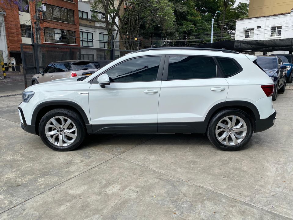 VOLKSWAGEN TAOS COMFORTLINE SELECT TP 1400CC T 6AB ABS CT 2022