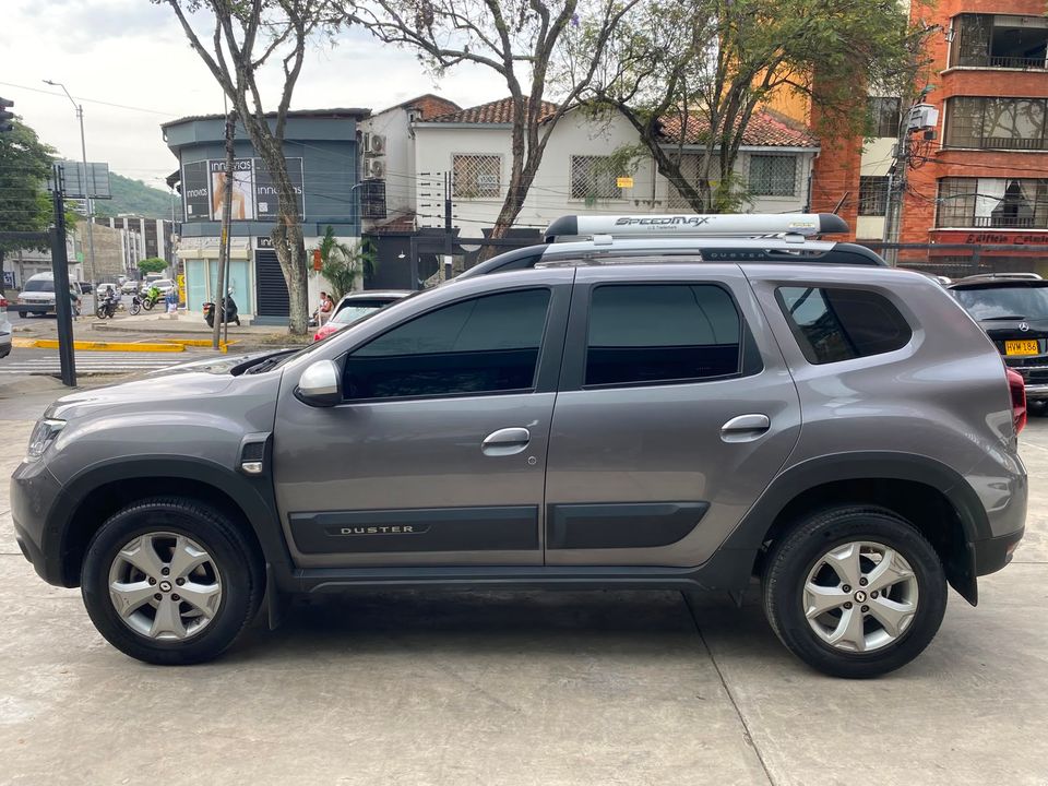 RENAULT DUSTER INTENS TP 1300CC T 4X2 2023