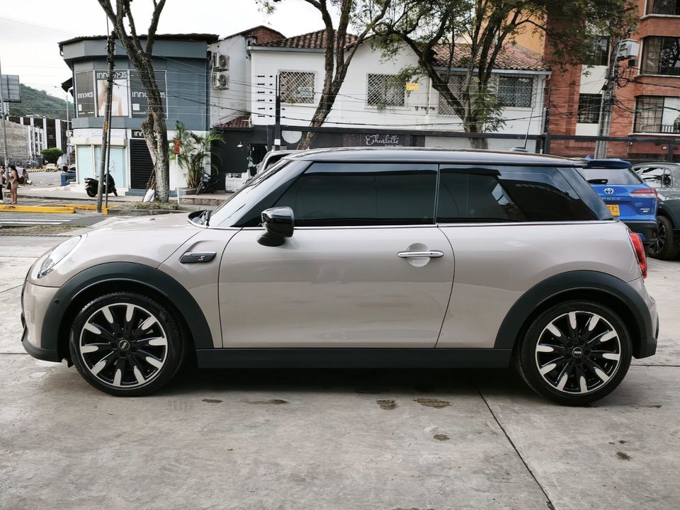 MINI COOPER F56 LCI S ICONIC TP 2000CC T CT 2024
