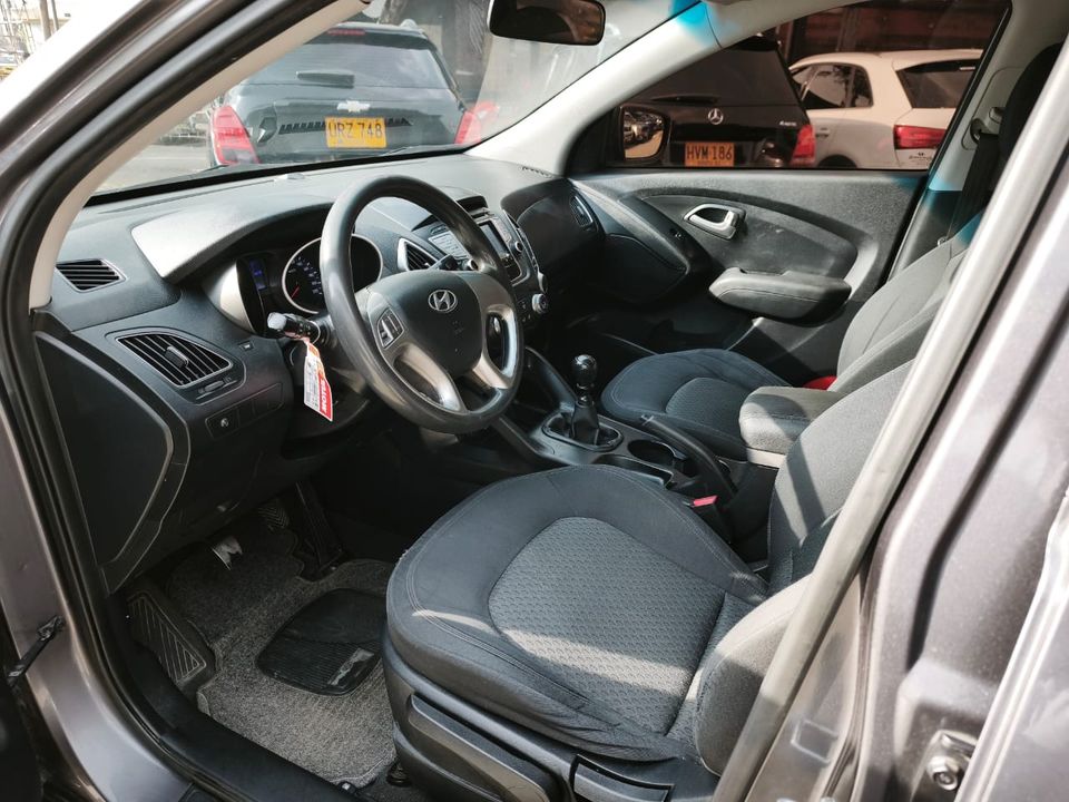 HYUNDAI TUCSON IX 35 2.0L CRDI MT 2000CC 4X2 TD 2AB 2013