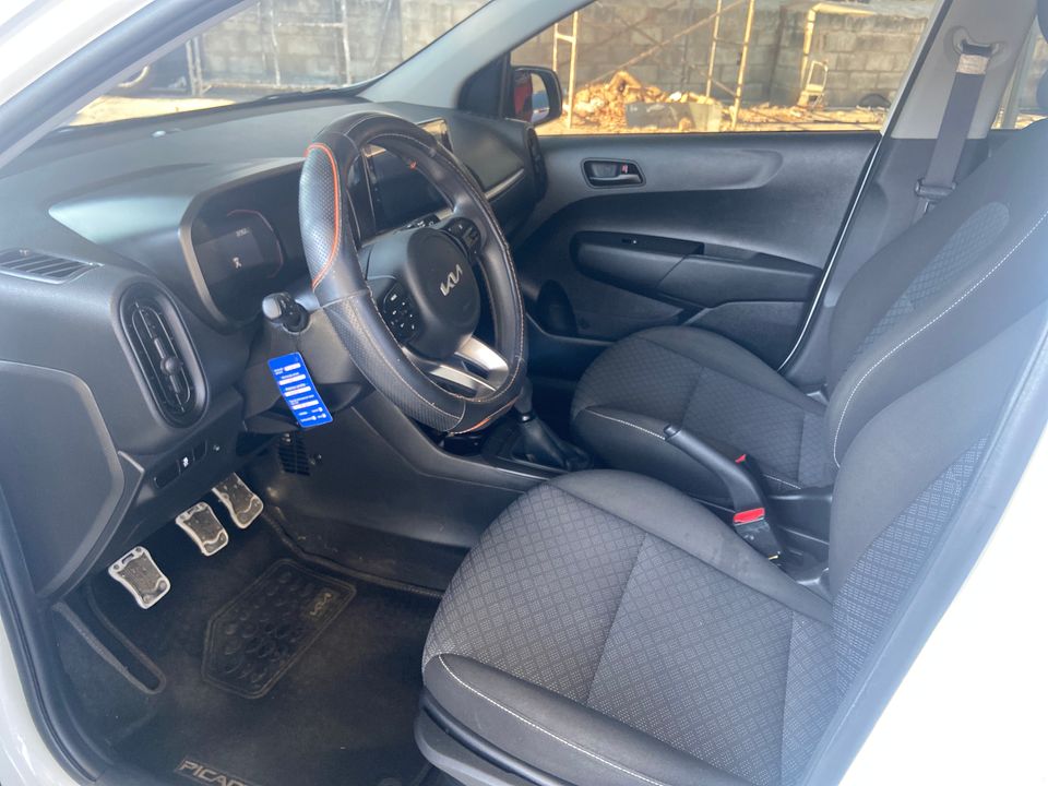 KIA PICANTO ZENITH MT 1250CC 6AB ABS AA R14 2026