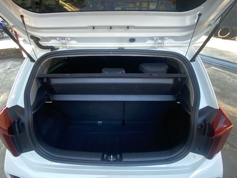 KIA PICANTO ZENITH MT 1250CC 6AB ABS AA R14 2026
