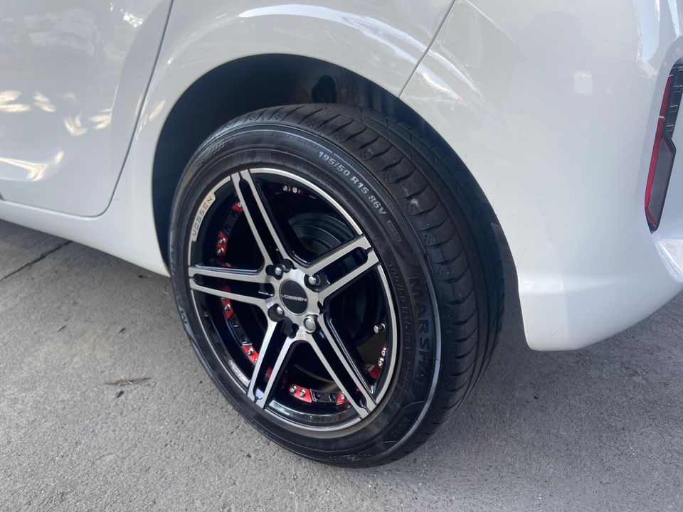 KIA PICANTO ZENITH MT 1250CC 6AB ABS AA R14 2026