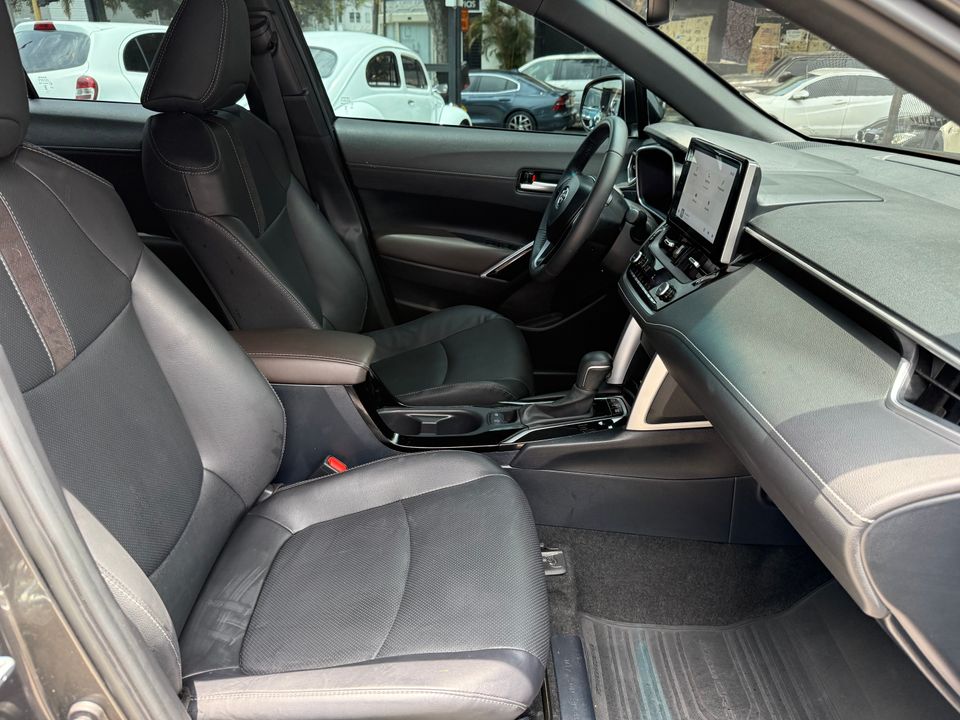 TOYOTA COROLLA CROSS SE-G HYBRID TP 1800CC 7AB 4X2 CT 2025