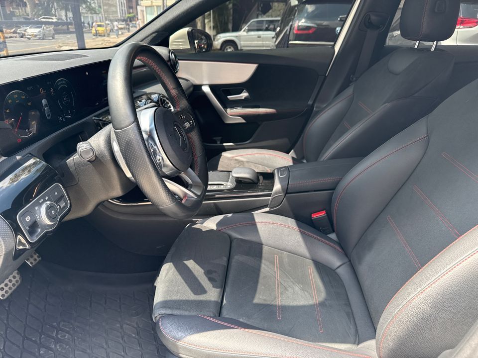 MERCEDES BENZ A 200 AMG LINE TP 1300CC T CT 2023