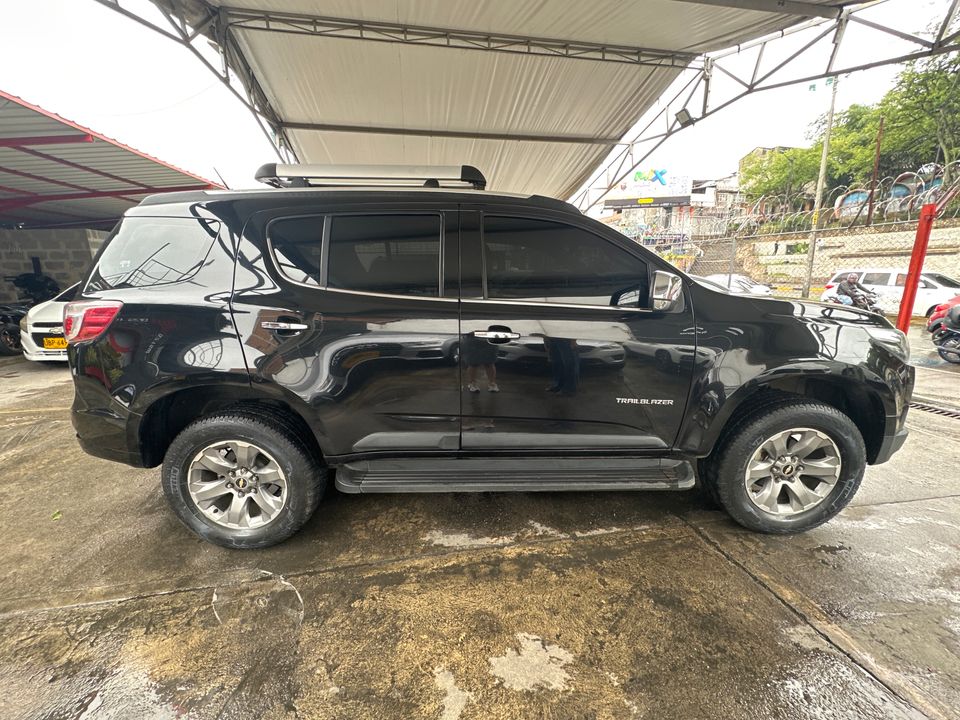 CHEVROLET TRAILBLAZER PREMIER AT 2800CC 7P 5P EURO IV 2023