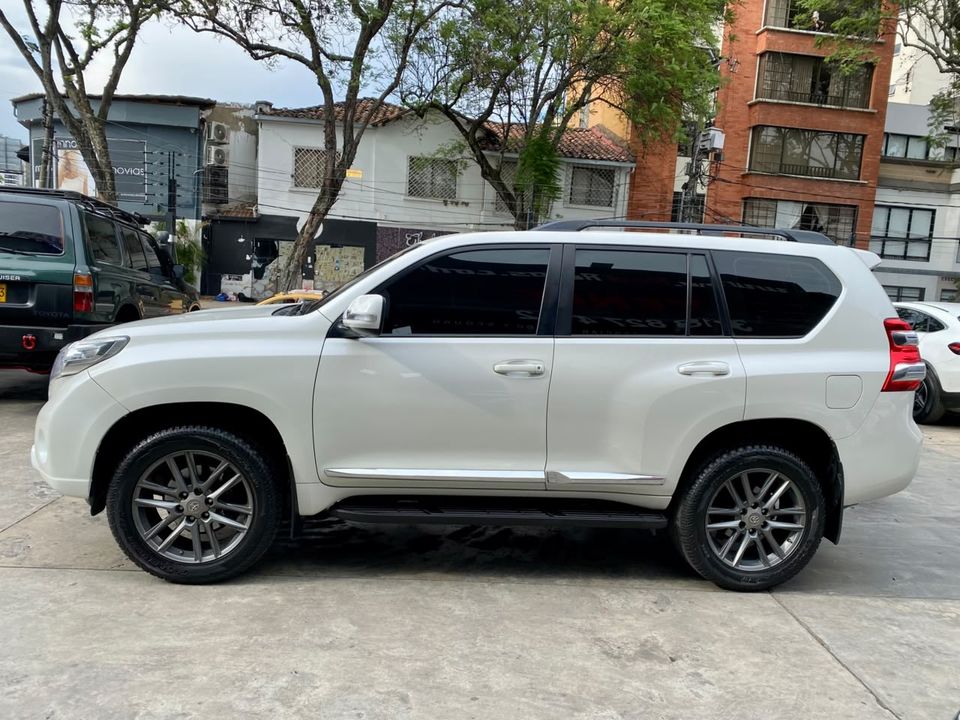 TOYOTA PRADO TX-L TP 3000CC 5P TD EURO IV 2017