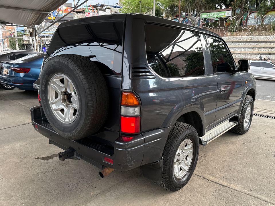 TOYOTA PRADO SUMO EGO MT 2700CC 3P 2008