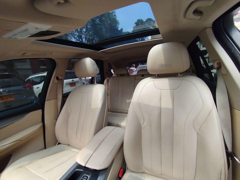 BMW X5 XDRIVE50I TP 4400CC T V8 2016