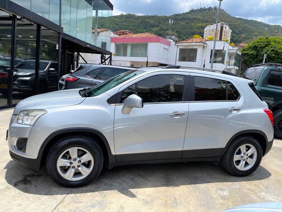 CHEVROLET TRACKER LT TP 1800CC CT 2017