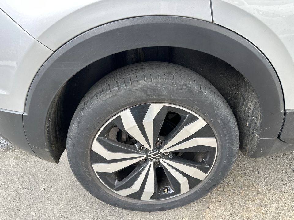 VOLKSWAGEN T-CROSS TRENDLINE ST TP 1000CC T 6AB ABS R17 2022