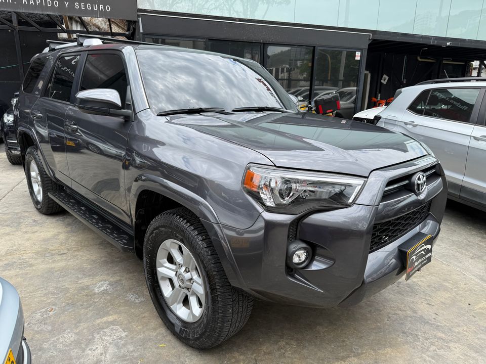 TOYOTA 4RUNNER SR5 TP 4000CC 6AB 2022