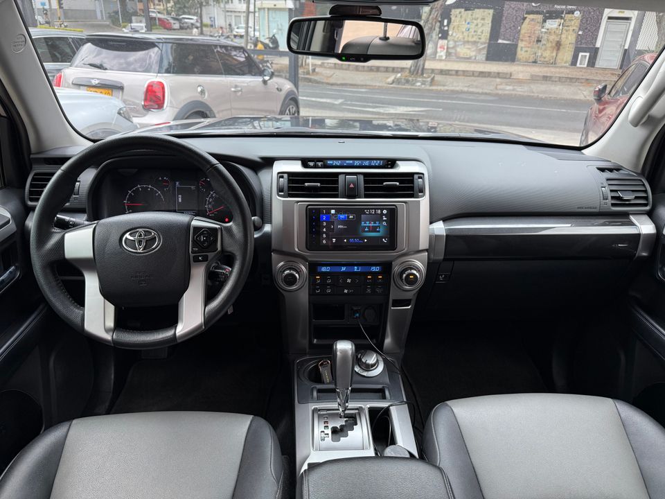 TOYOTA 4RUNNER SR5 TP 4000CC 6AB 2022