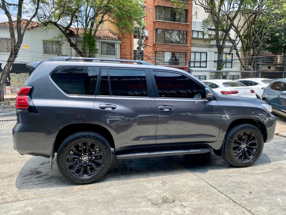 TOYOTA PRADO TX-L TP 2800CC 5P TD TC CT EURO IV 2024