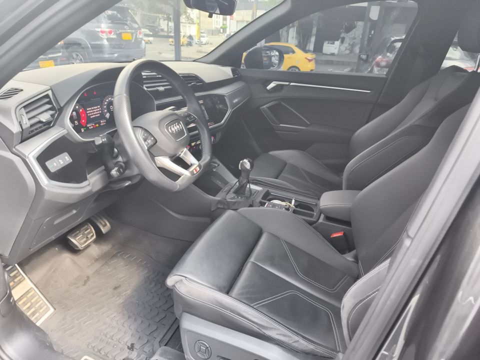 AUDI Q3 40 TFSI PROGRESSIVE TP 2000CC T CT TC 2021