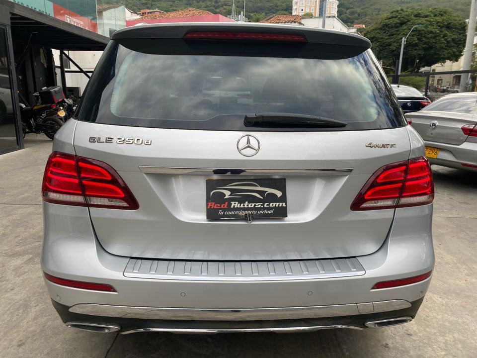 MERCEDES BENZ GLE 250 CDI 4MATIC TP 2200CC TD 2017