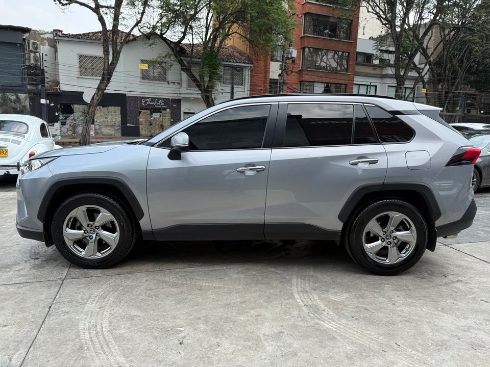 TOYOTA RAV4 XROAD TP 2500CC 4X4 7AB CT TC 2020