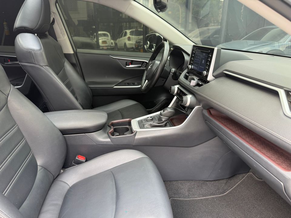 TOYOTA RAV4 XROAD TP 2500CC 4X4 7AB CT TC 2020